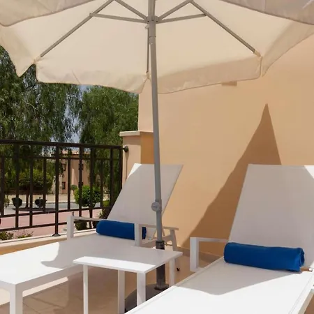Theseus Village Be11 Apartment